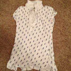 ❤❤SOLD❤❤Penguin white polo