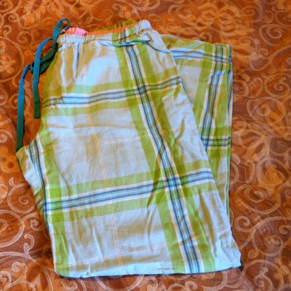 VS Pj