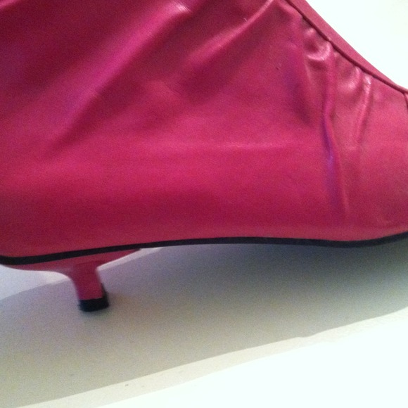 Pink heels - Picture 2 of 3