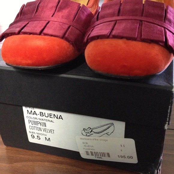 Pumpkin & Raspberry Velvet Pumps! - Picture 4 of 4