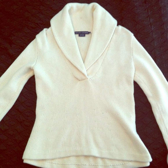 ❌SOLD❌Ralph Lauren sweater size L
