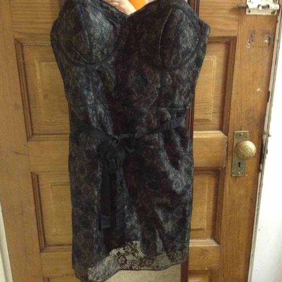 Black lace dress