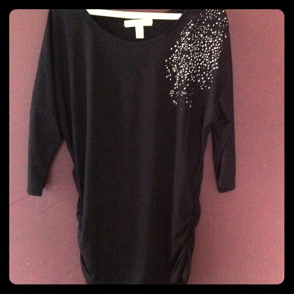 😊❤SOLD IN BUNDLE:)  Woman's Small black shirt