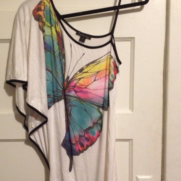Off the shoulder butterfly Shirt