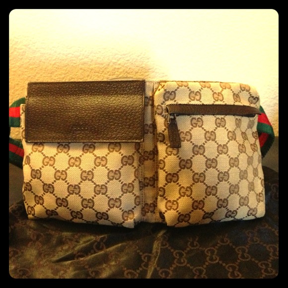 🎀SOLD🎀AUTHENTIC Gucci belt bag