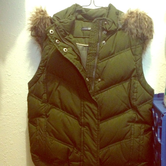 Gap dark green/brown down vest