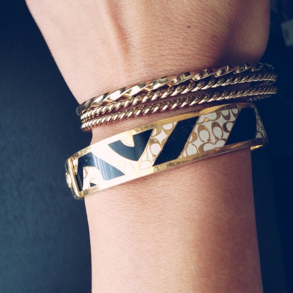 Coach bracelet - Picture 1 of 2