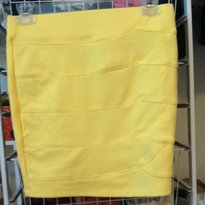 Yellow tight bandage skirt
