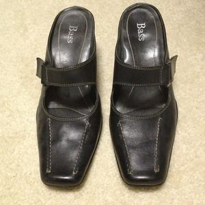 Bass leather mule size 8