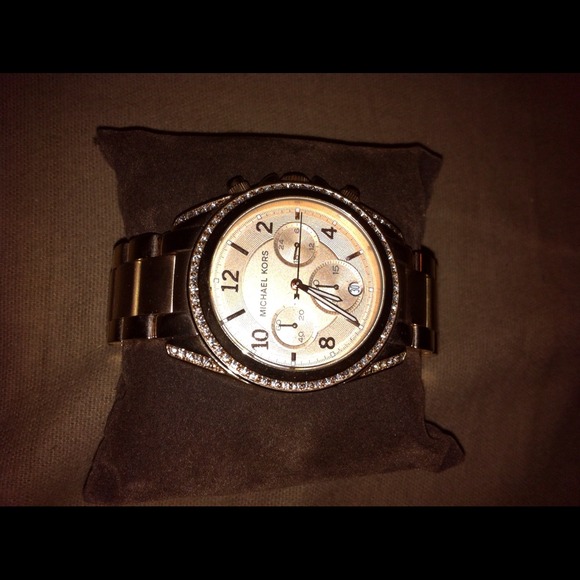 Mk rose gold runway with glitz