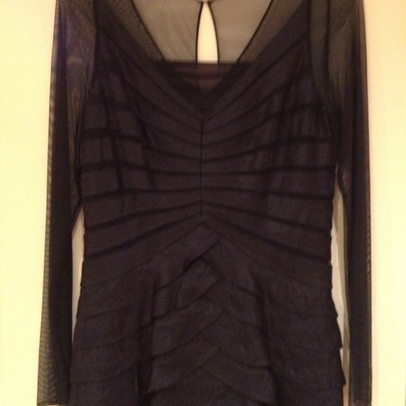 Navy dress - Picture 2 of 2