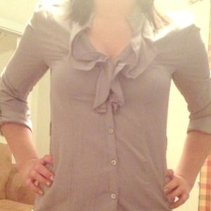 Grey H&M button up top