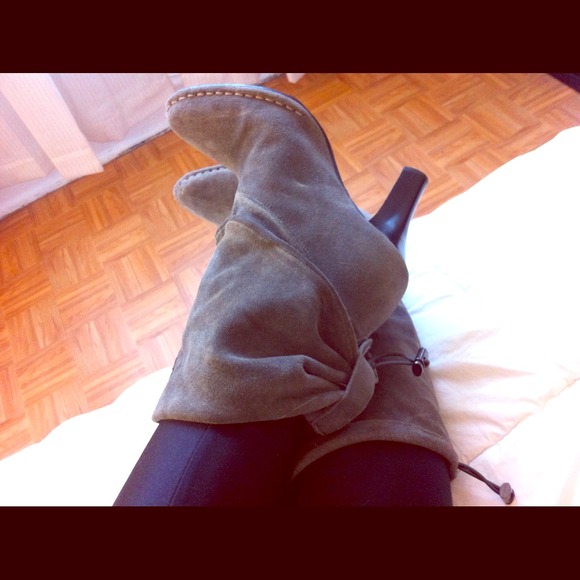 Traded w/ @liz3 - Grey Suede Boots