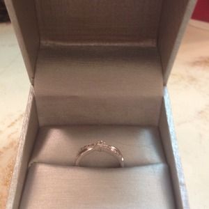 Diamond promise ring