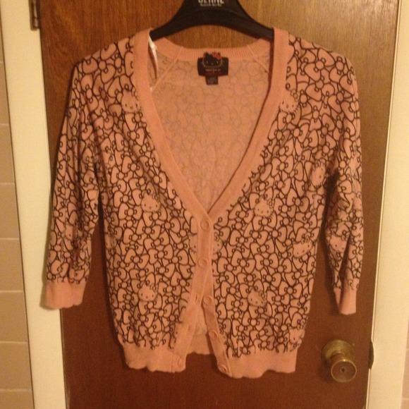 Sold! Hello kitty sweater - Picture 1 of 3