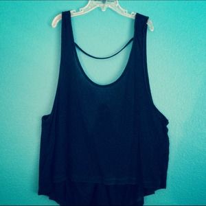 BRANDY MELVILLE TANK.