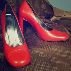 BCBGMaxAzria Classic