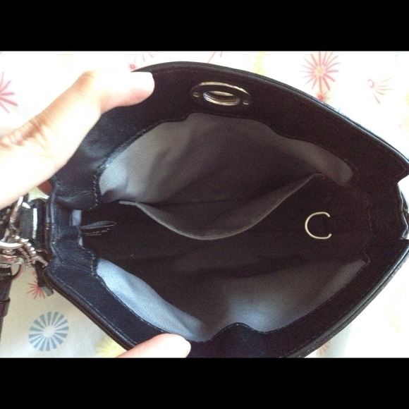 Used Authentic Black Coach Wristlet - Picture 3 of 4
