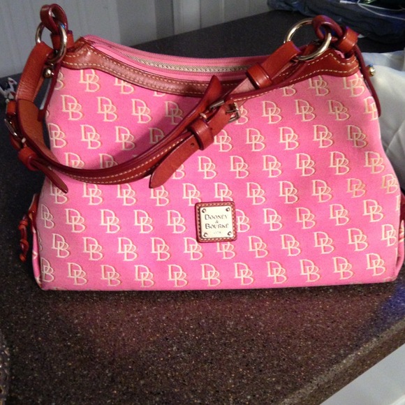 Dooney & Bourke pink bag
