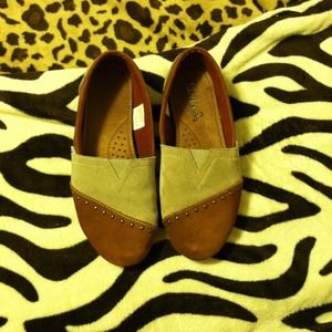 Skechers Cali Tom like slip ons