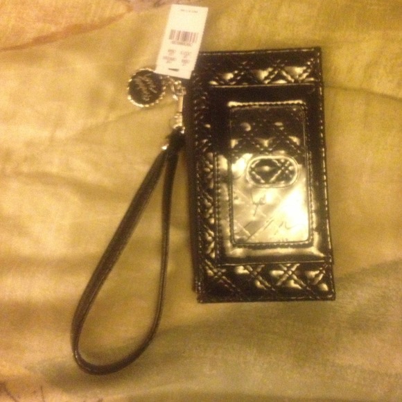Express Quilted mini wristlet. New with tag. Cute - Picture 1 of 4