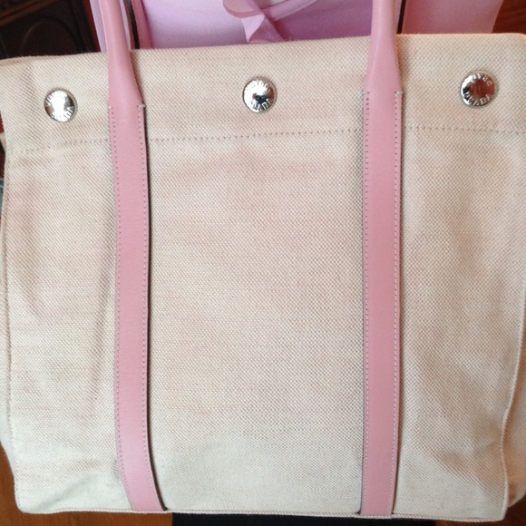 πHOST PICK 11/18π Petal pink Prada - Picture 2 of 4