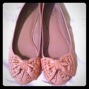 Peach Vince camuto shoes!