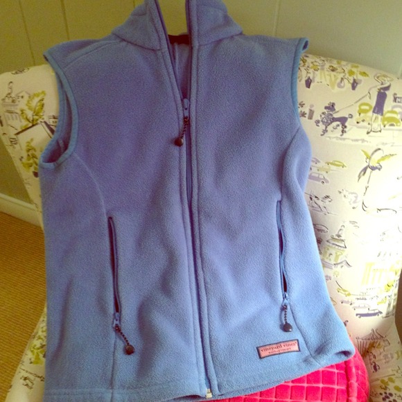 Vineyard Vines Outerwear - Vineyard Vines blue fleece vest