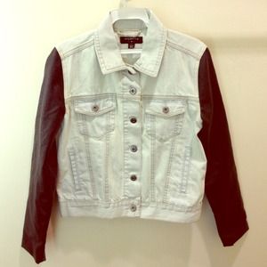 Leather sleeve denim jacket
