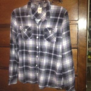 Size XL Plaid Button Up Junior's Top