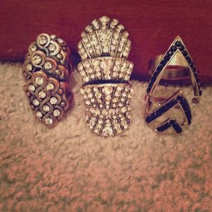 Previously owned and loved finger armor size 7/8