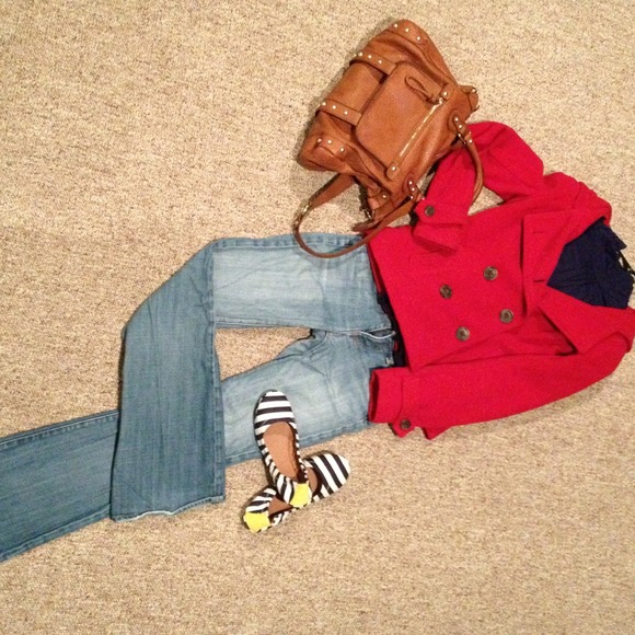 SOLD IN BUNDLE!!!! - Picture 1 of 4