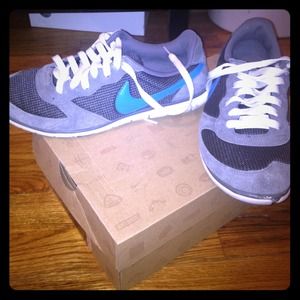 Gray&Ocean Blue Nikes