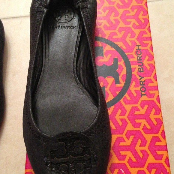 Black Tory burch reva aviator flats size 7.5 - Picture 4 of 4