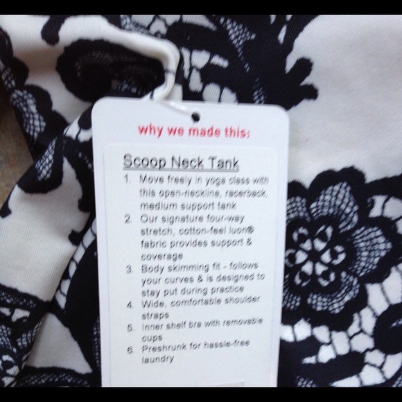 SOLD!! ! LULULEMON Brand New Tags Scoop Neck TANK - Picture 4 of 4