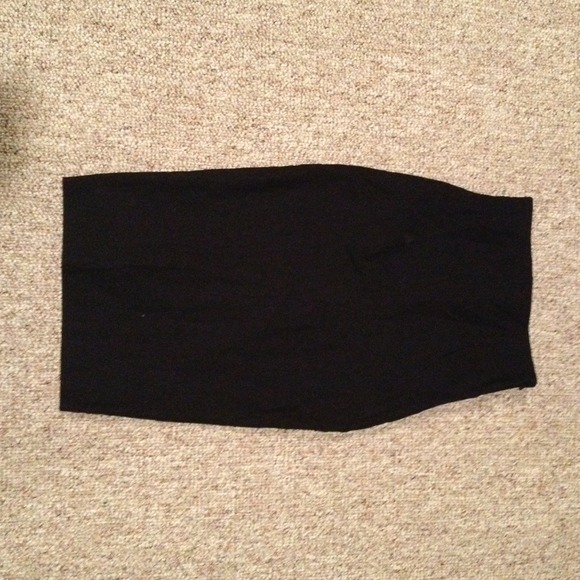 Black High Waist Pencil Skirt - Picture 2 of 2