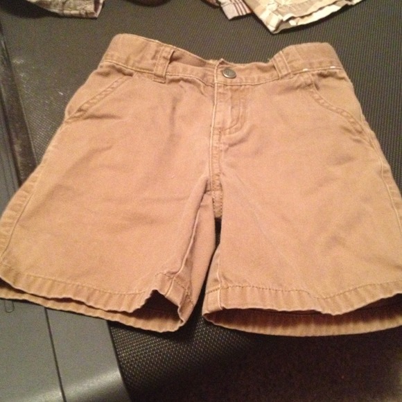 3 shorts 2 shirts bundle