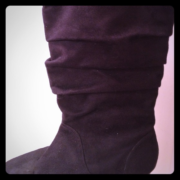 Black boots