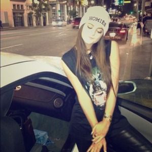 White homiés beanie