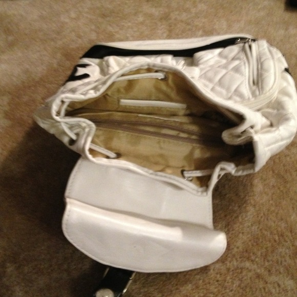 Sold - Picture 4 of 4