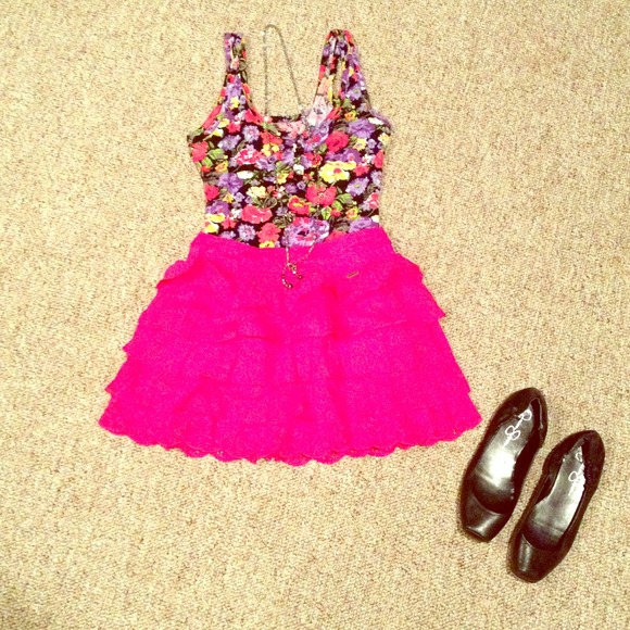 Hollister Ruffle Skirt In Bright Magenta