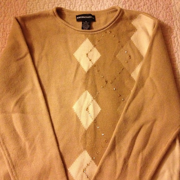 Holiday sweater.. - Picture 1 of 2