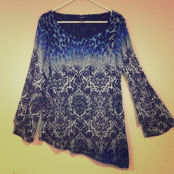 👚Alfani long sleeve top