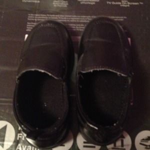 Size 9 toddler shoes