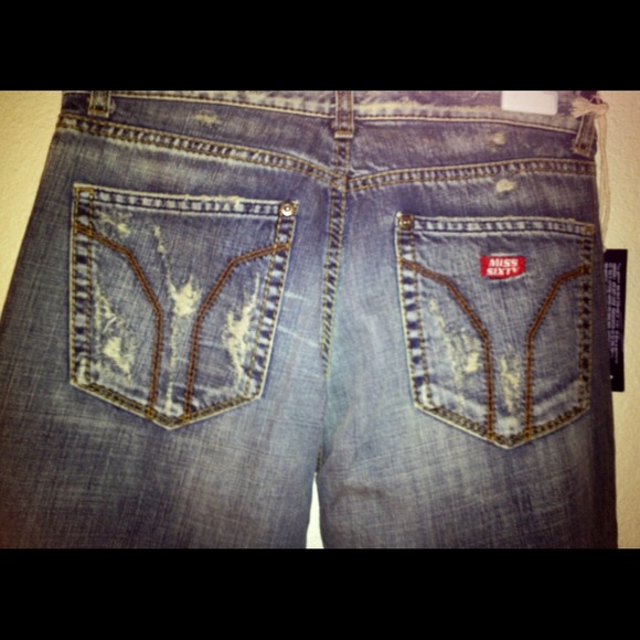 NWT! Miss Sixty Distressed Medium Wash Jean - Picture 4 of 4