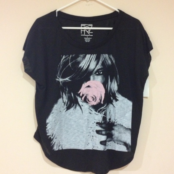 👚Cute print top