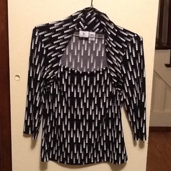 ✋SOLD✋Worthington Stretch Black&White 3/4  Blouse