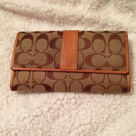 🎉Authentic Coach Wallet🎉