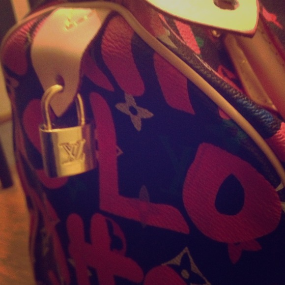 KNOCK OFF LV handbag - Reserved For Msjrmama !!