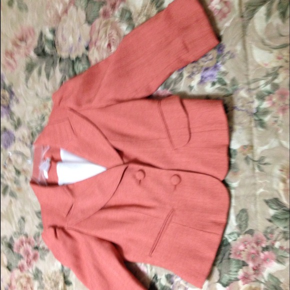 Orange jacket - Picture 2 of 3